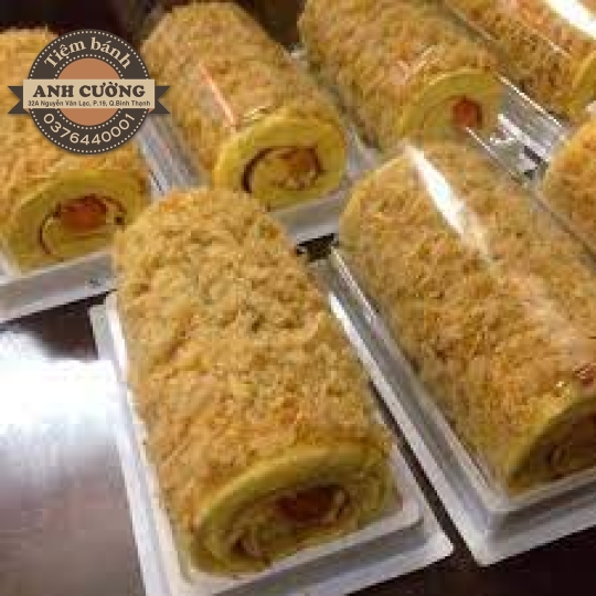 Bánh bông lan cuộn mặn