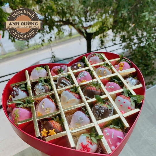 DÂU NHÚNG SOCOLA HỘP 13 TRÁI