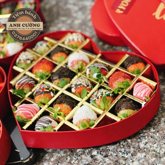 DÂU NHÚNG SOCOLA HỘP 20 TRÁI